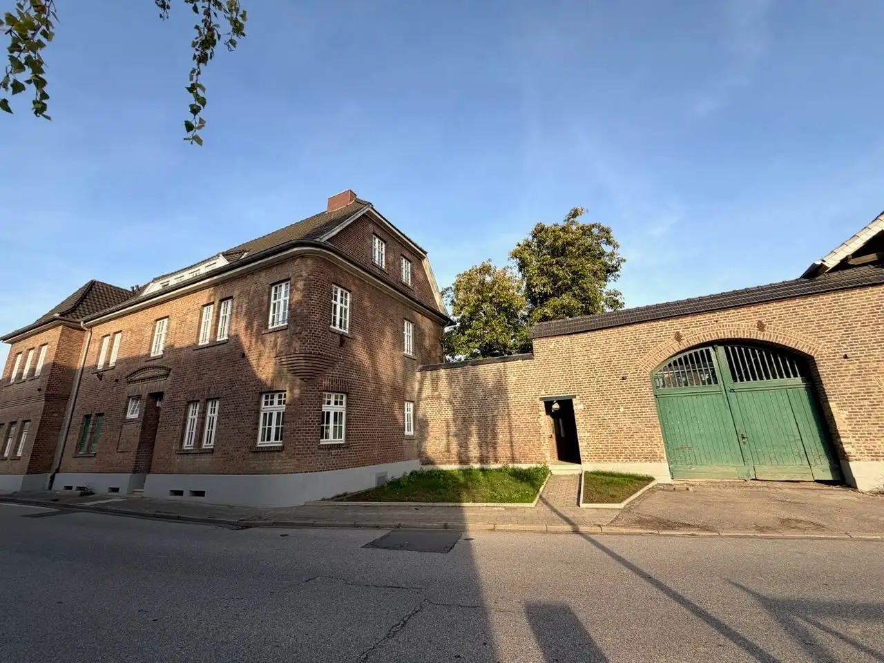 Wohnung Erkelenzer Straße in Bedburg