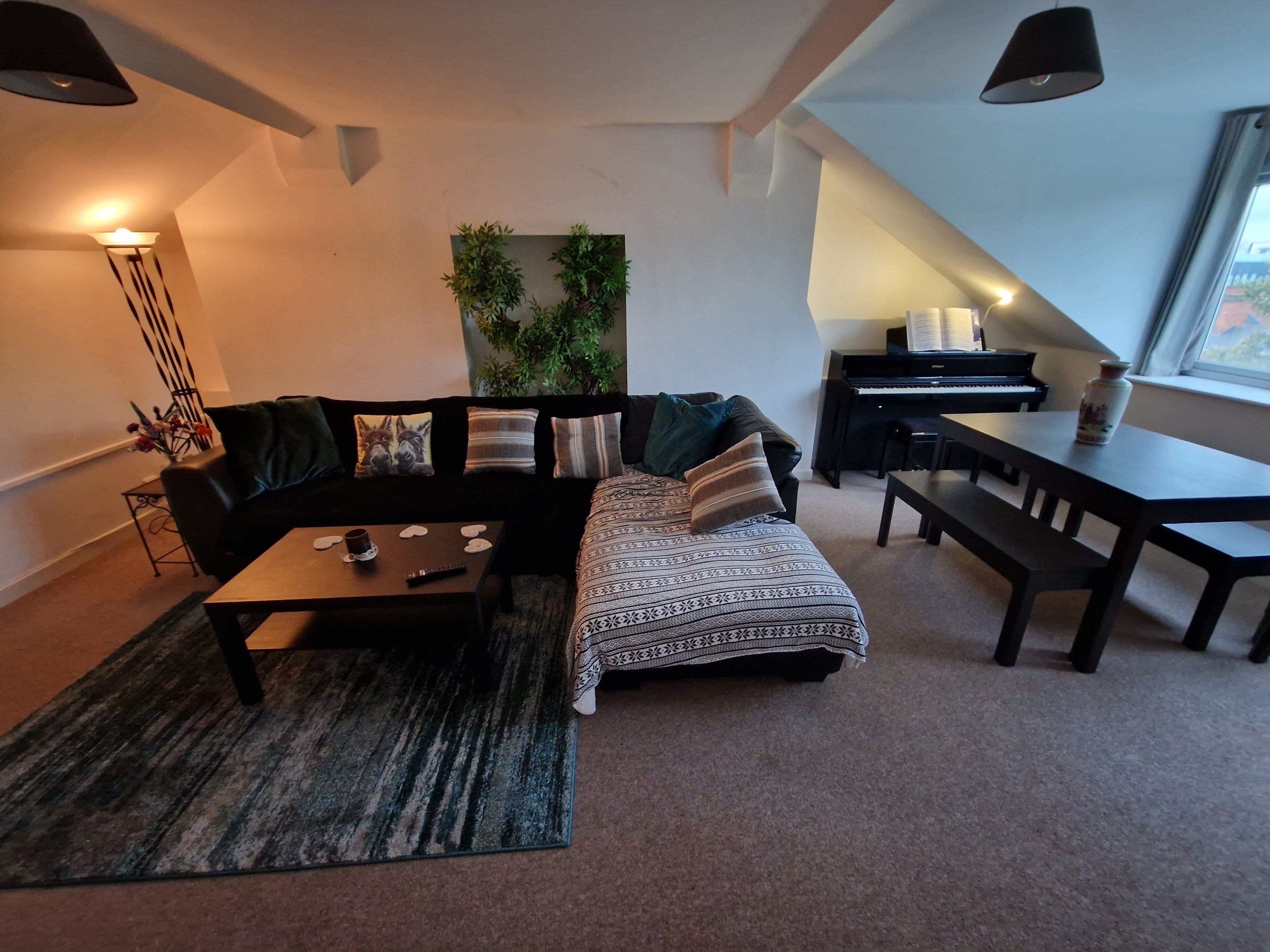 Flat Charlotte Street in Royal Leamington Spa