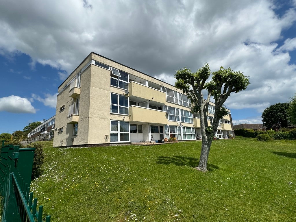 Flat Barton Road in Torquay