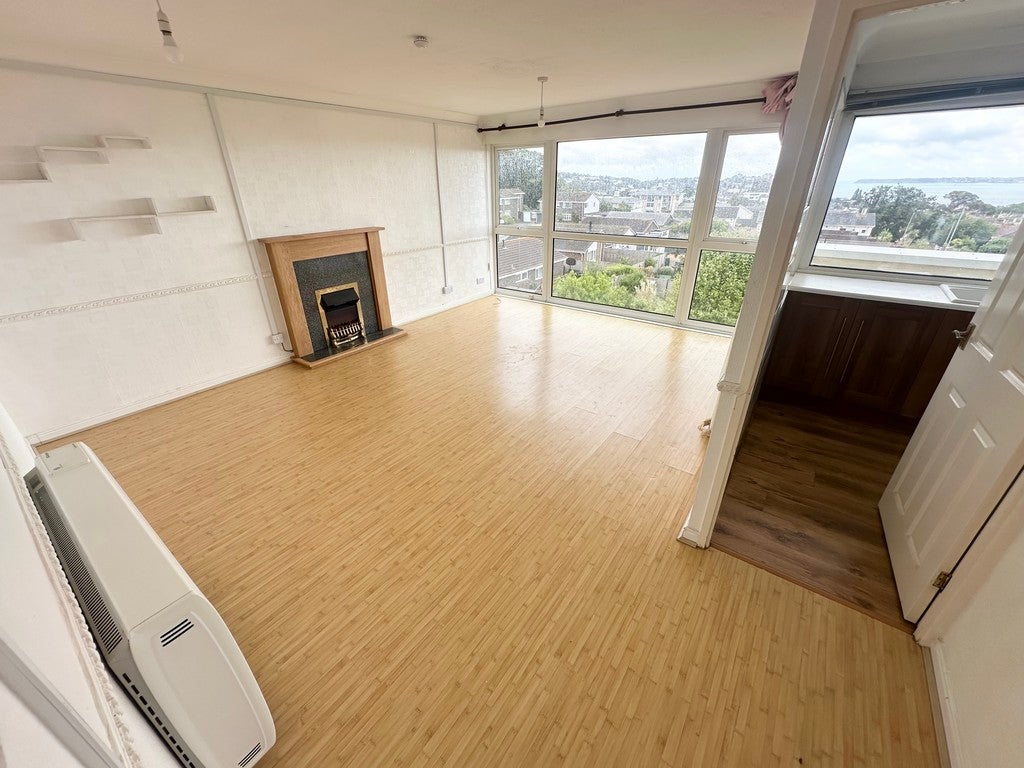 Flat Barton Road in Torquay