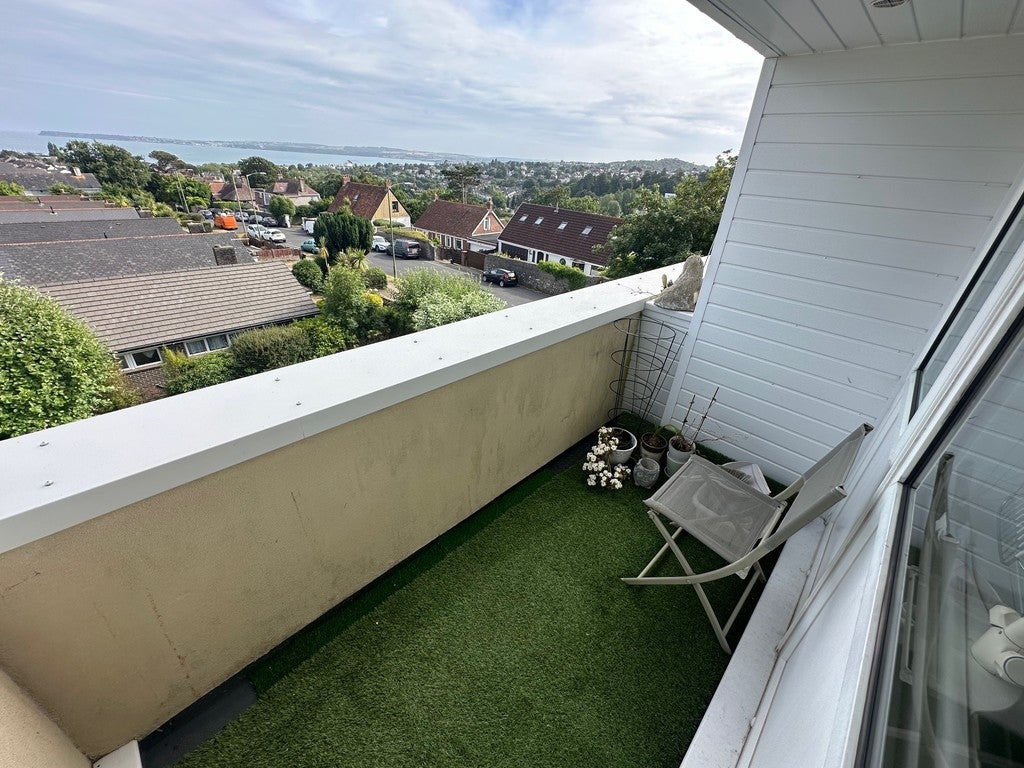 Flat Barton Road in Torquay