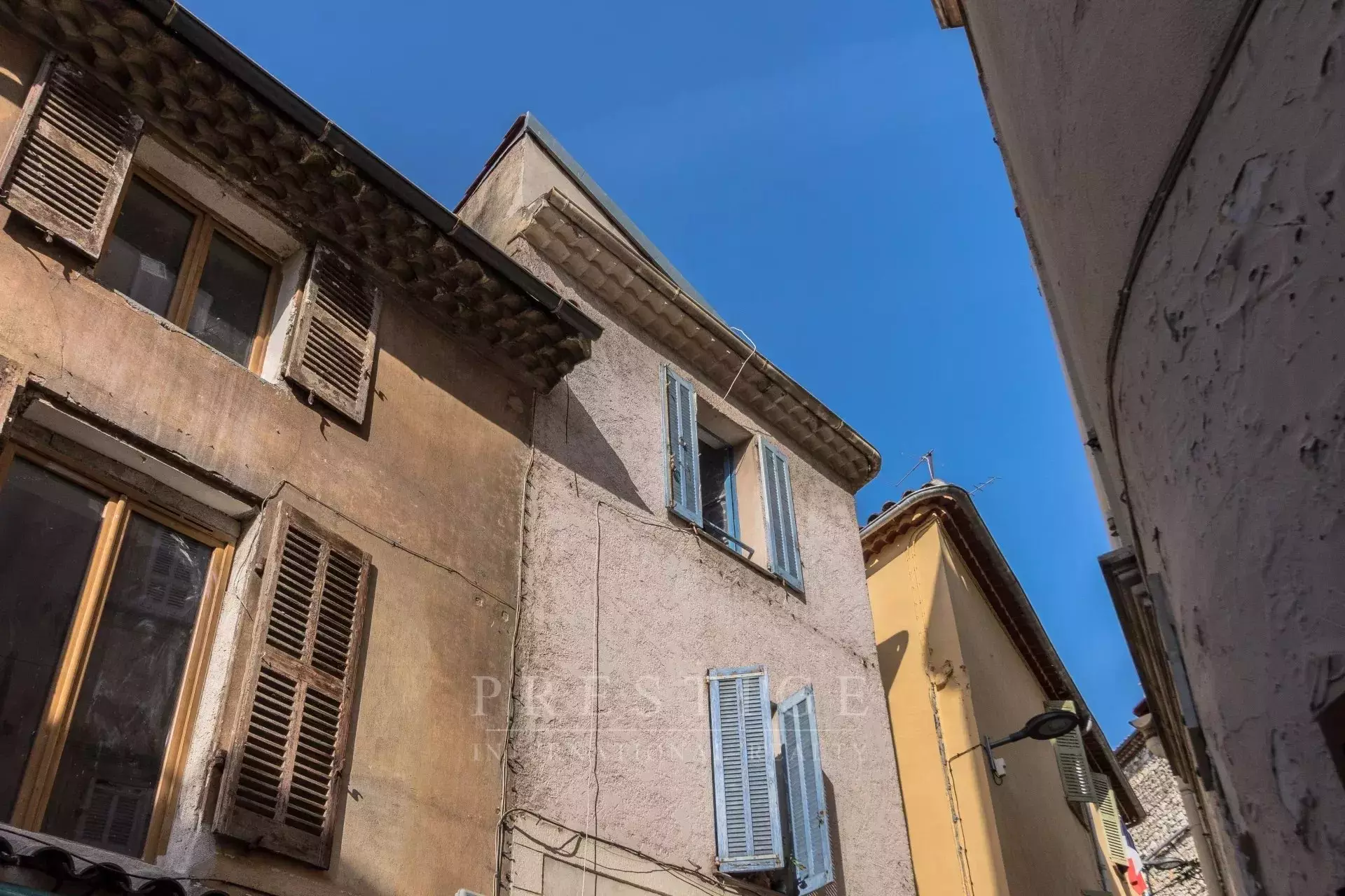 Appartement Avenue du 24 Août à Antibes