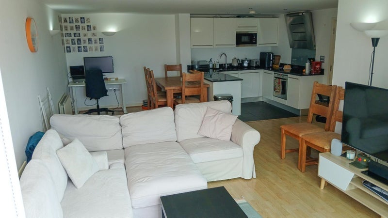 Room Argyll Road in Greater London