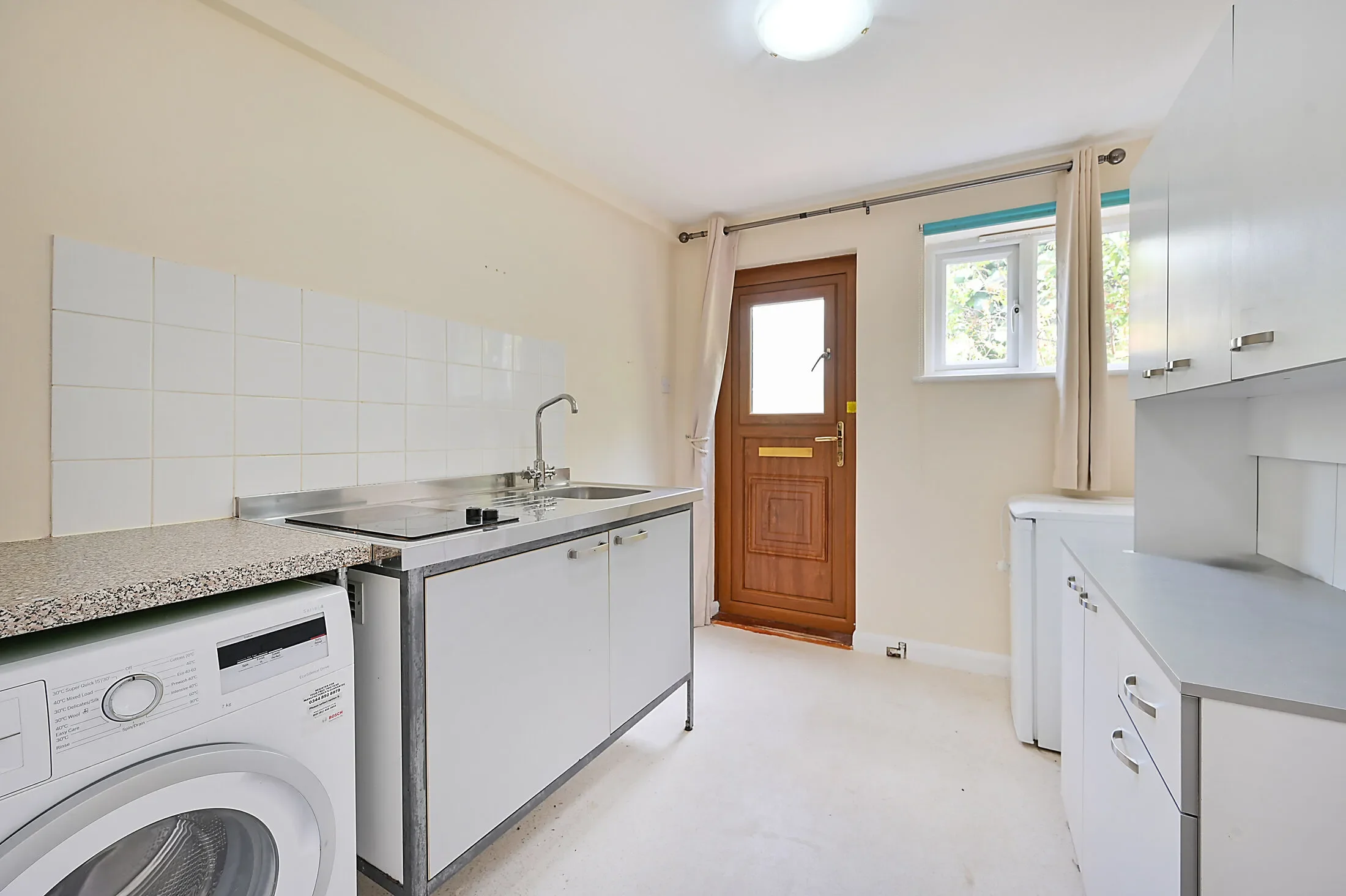 Flat Hurst Road in Elmbridge