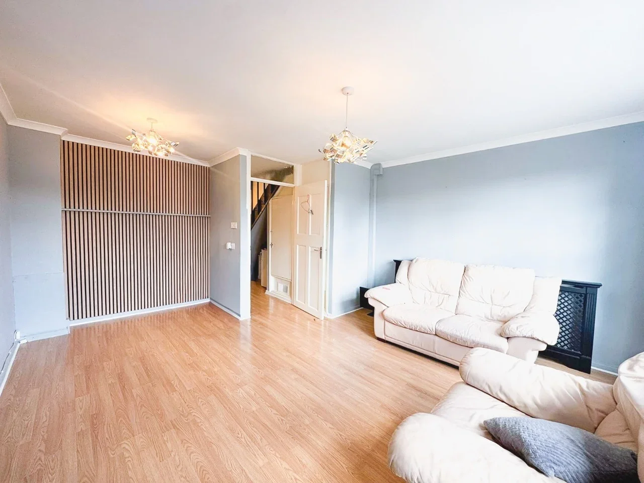 Flat Longcroft Drive in Waltham Cross