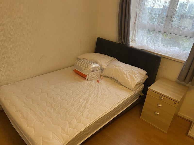 Room Dorman Way in Greater London