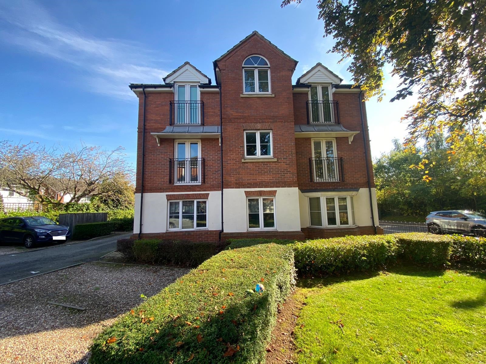 Flat Brinklow Road in Coventry