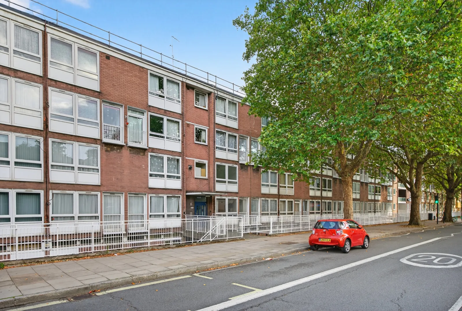 Flat Robert Street in Greater London