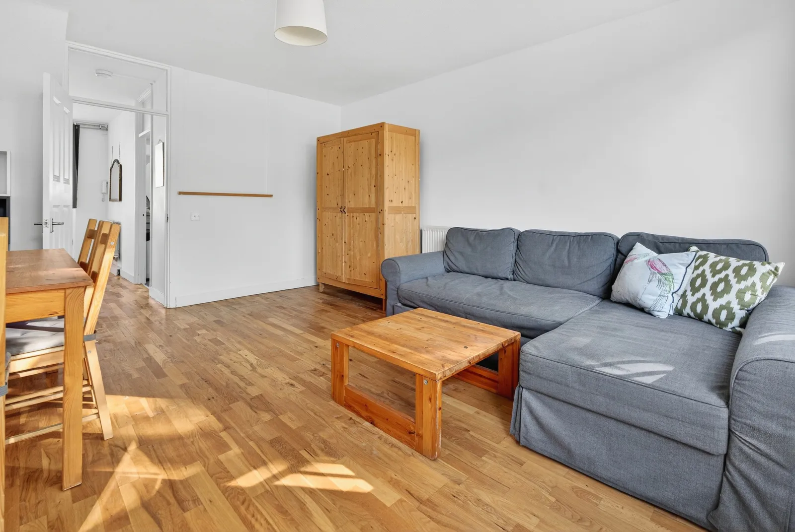 Flat Robert Street in Greater London