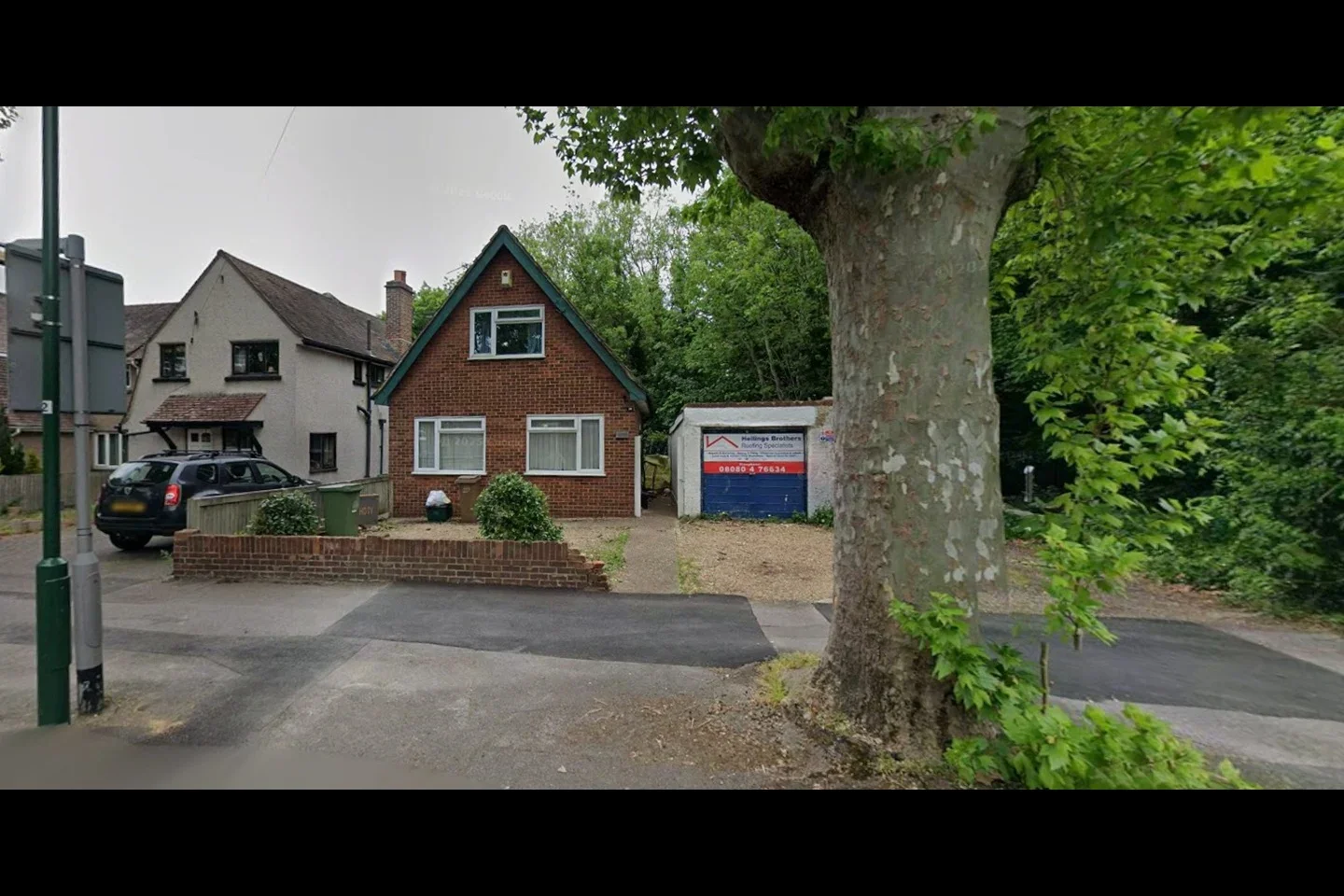 House Colston Avenue in Greater London