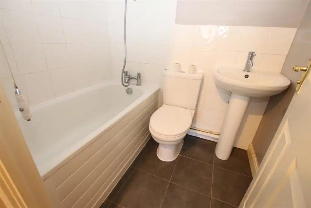Flat Churchill Close in Dartford