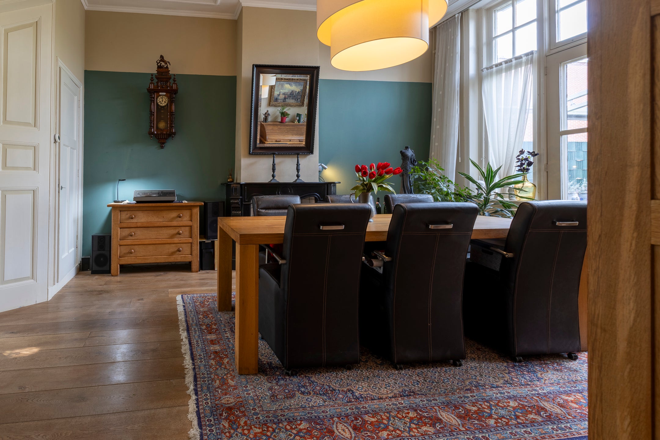 Twee-onder-één-kap te koop: Dorpsstraat 18, Ossendrecht