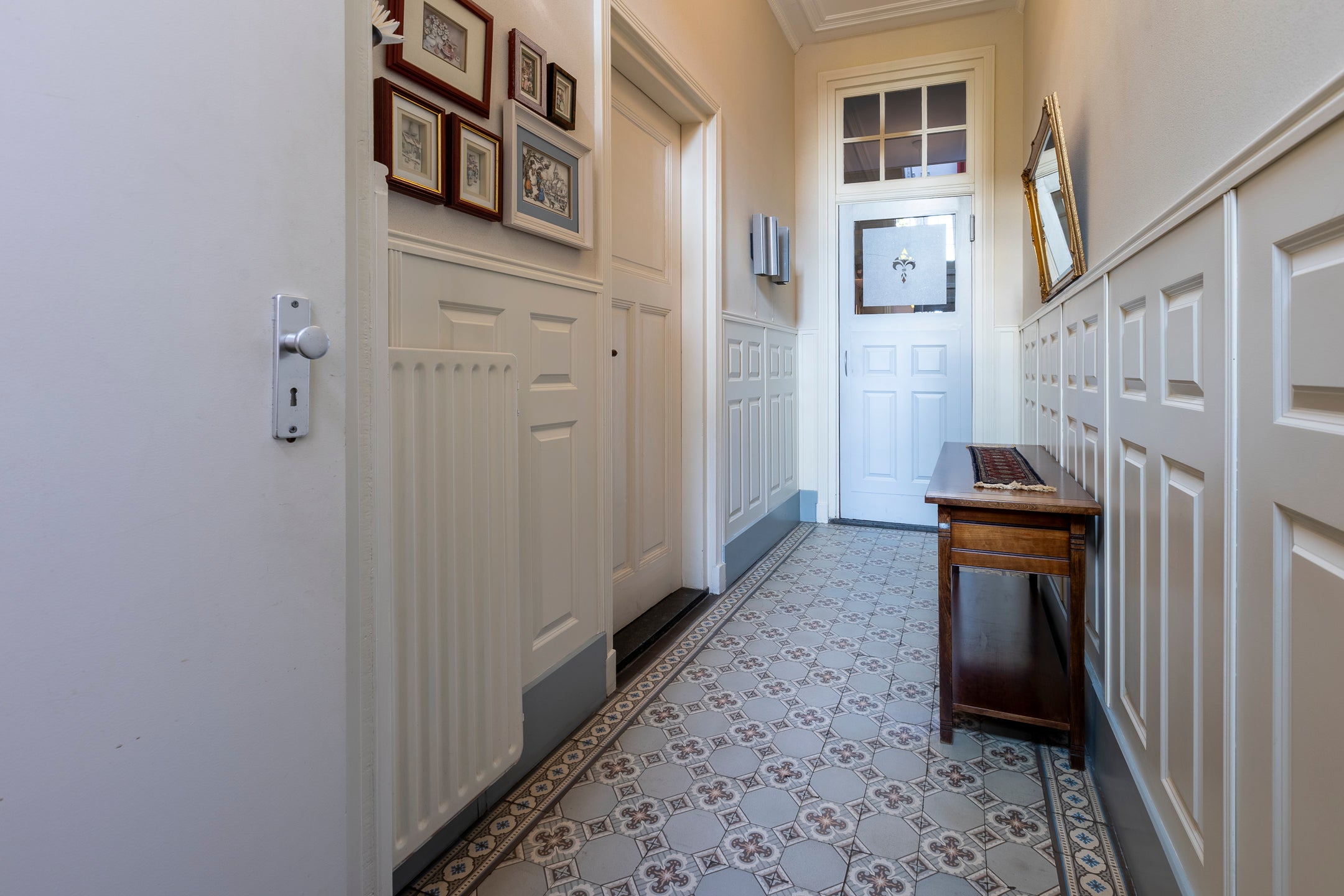 Twee-onder-één-kap te koop: Dorpsstraat 18, Ossendrecht