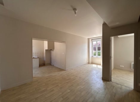 Flat Rue du Général de Gaulle in Vermenton