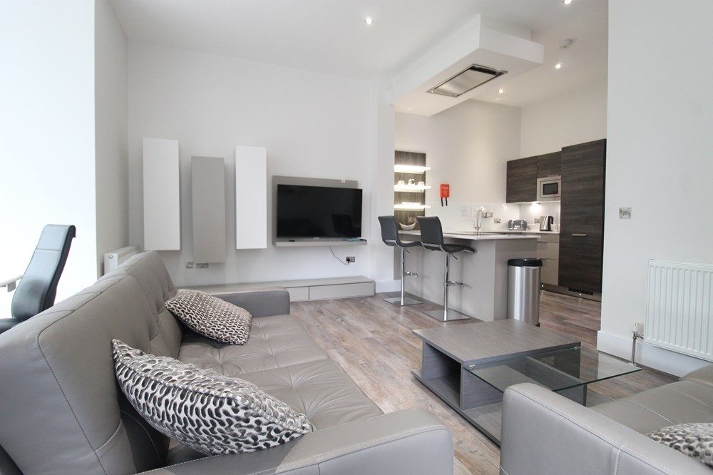 Flat Devanha Gardens in Aberdeen