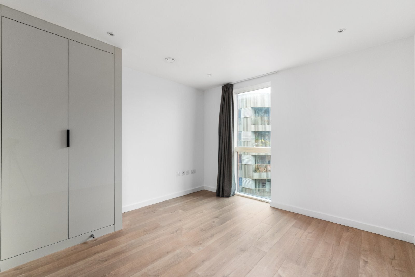 Flat Tandy Place in Greater London