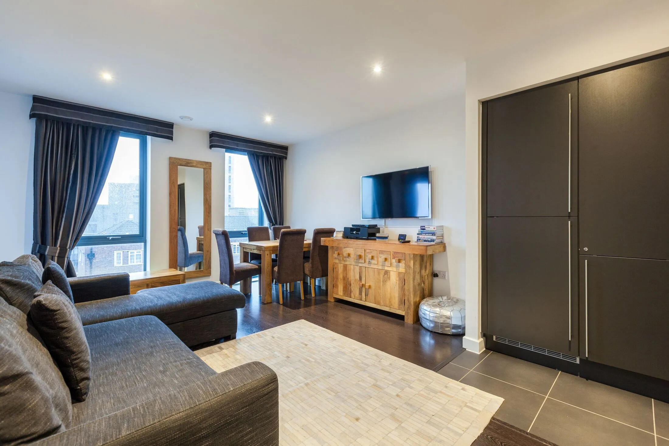 Flat Ben Jonson Road in Greater London