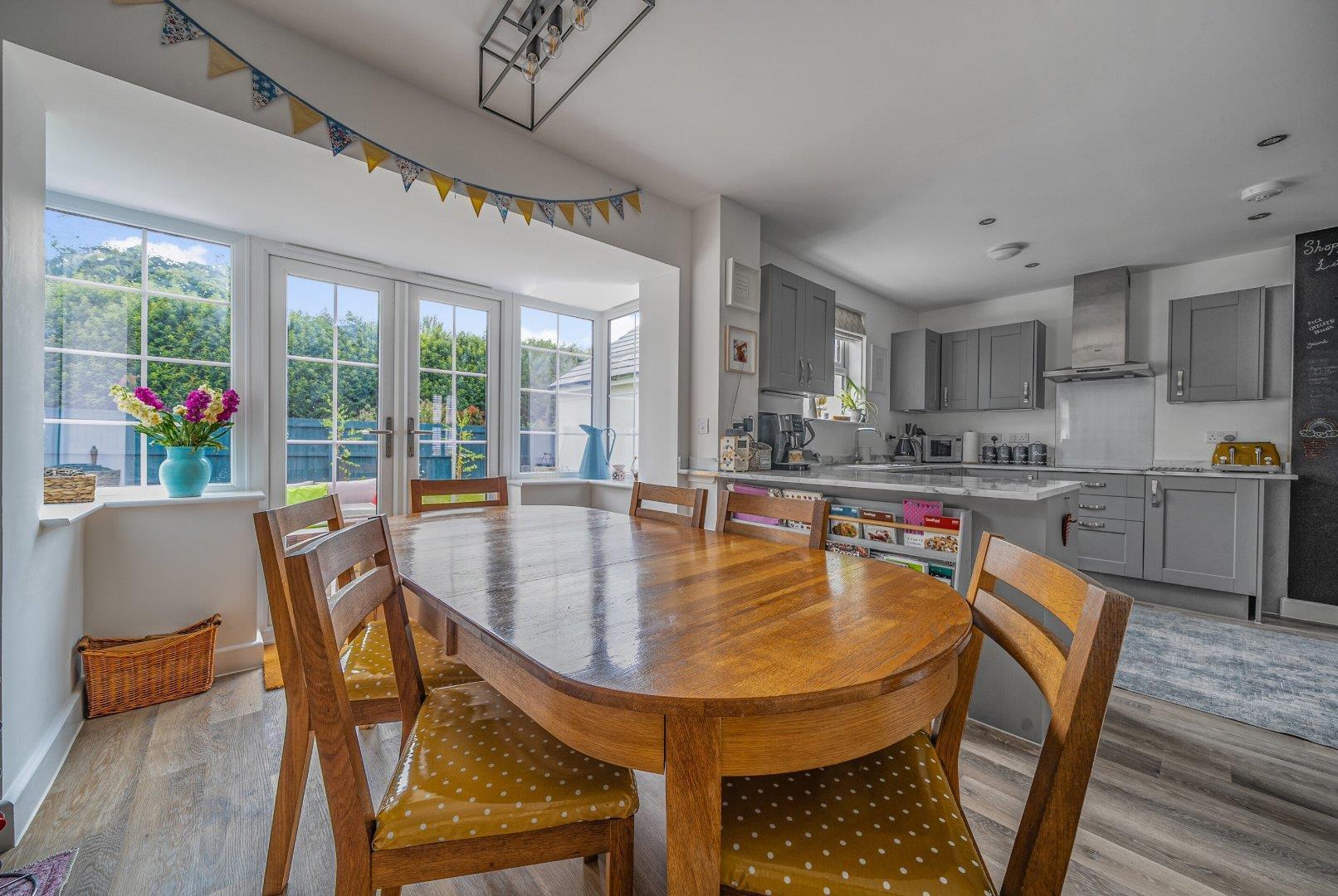 House Willow Close in Williton
