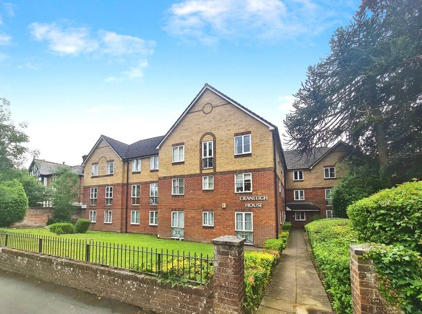 Flat Westwood Road in Southampton