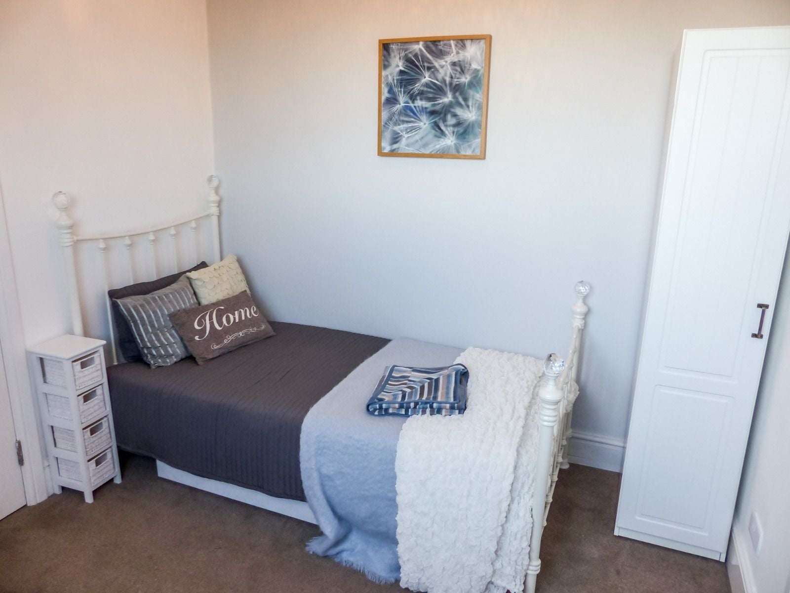 Room London Road in Stoke-on-Trent