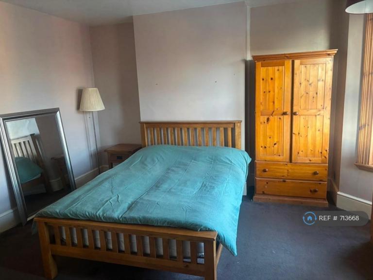 Room Hollicondane Road in Thanet