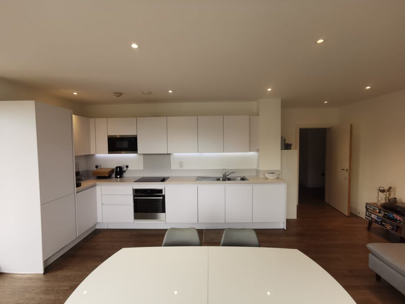 Room Tildesley Road in Greater London