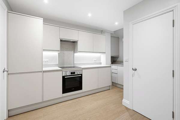 Flat Hans Road in Greater London