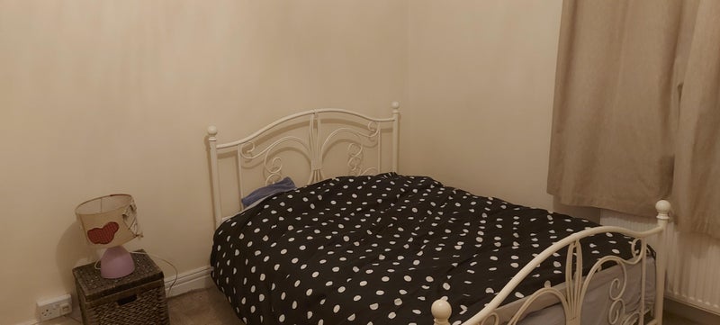 Room Derby Road in Chesterfield