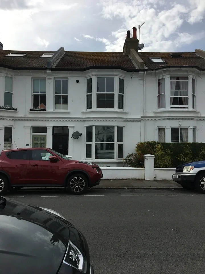 Flat Connaught Terrace in Portslade by Sea