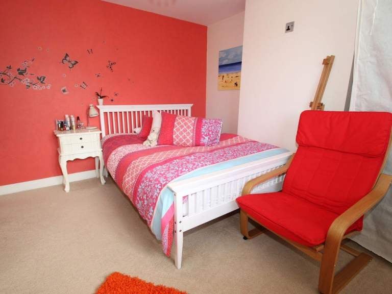 Flat Roundhill Grove in Bath