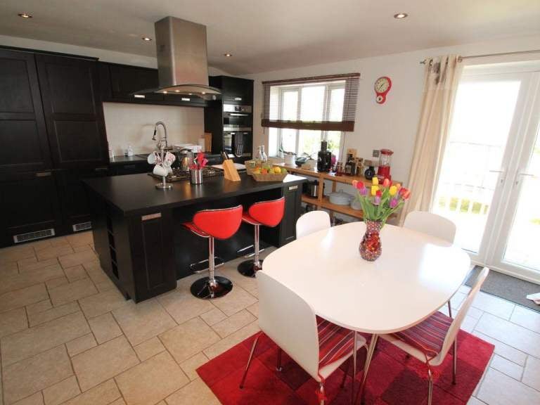 Flat Roundhill Grove in Bath
