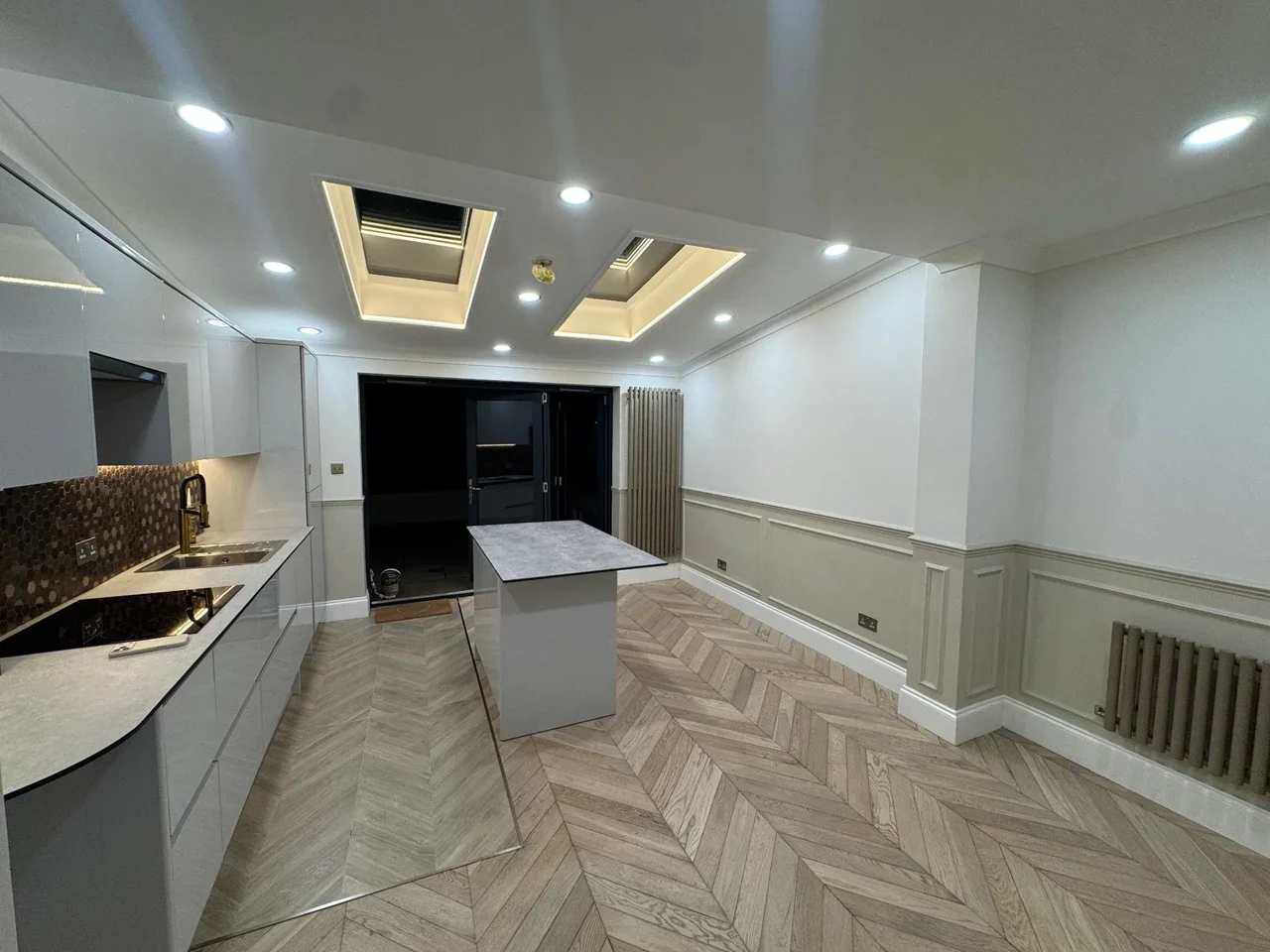 House Kimberley Road in Greater London