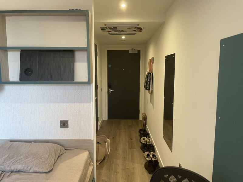 Room Palmerston Way in Greater London
