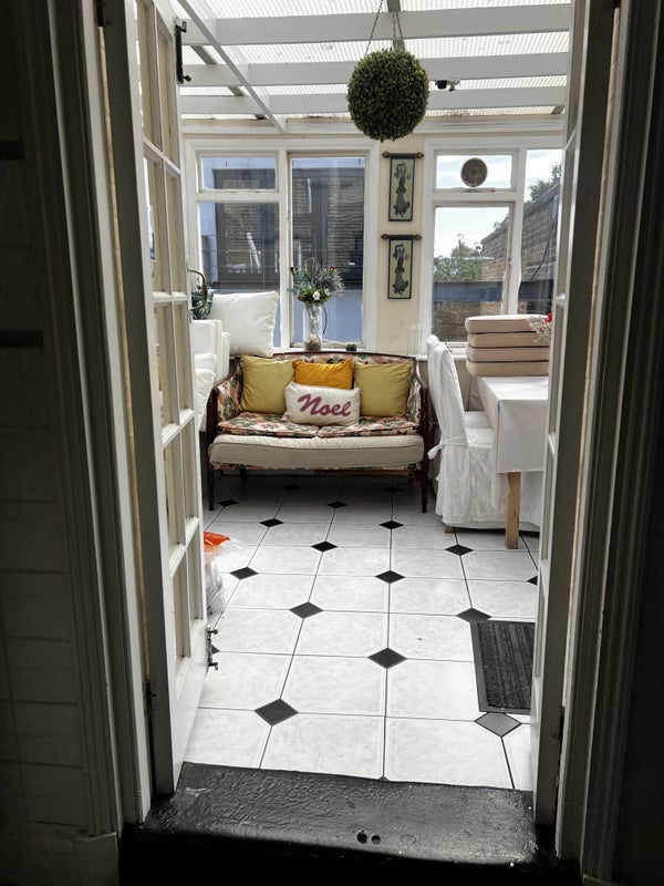 Room Lavender Hill in Greater London