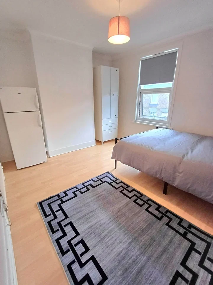 Room Randolph Road in Gillingham
