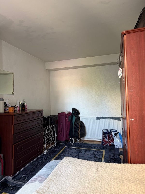 Room Trinity Gardens in Greater London