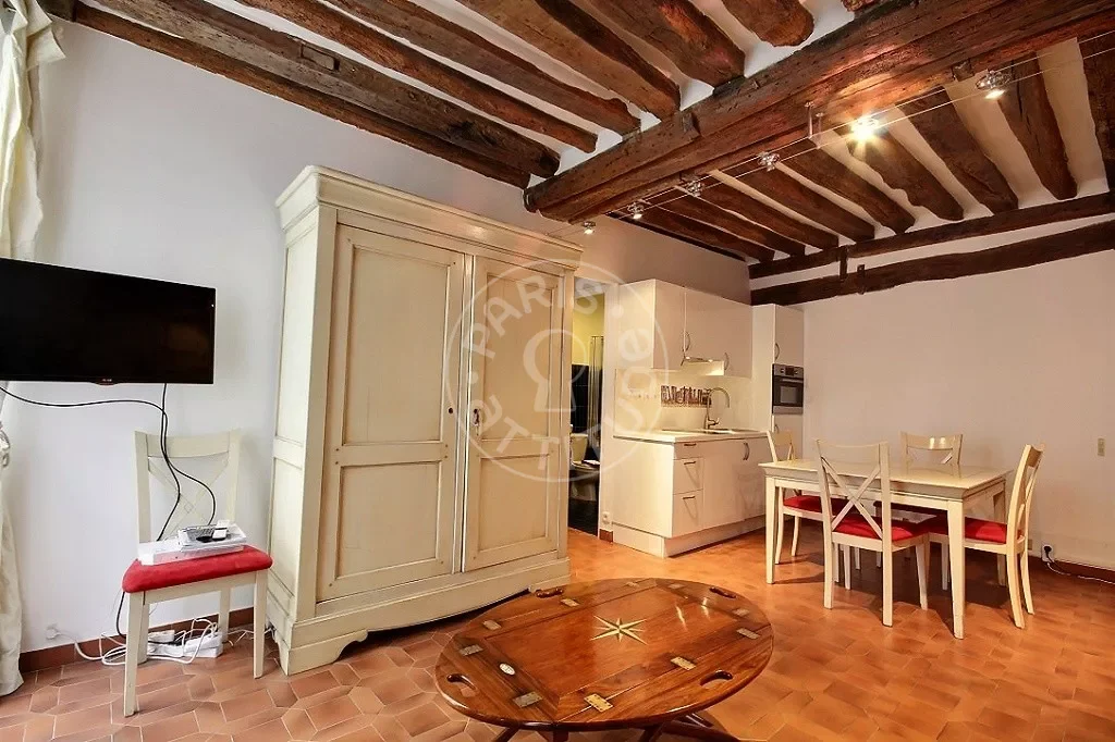 Appartement Rue de Beaune à Paris