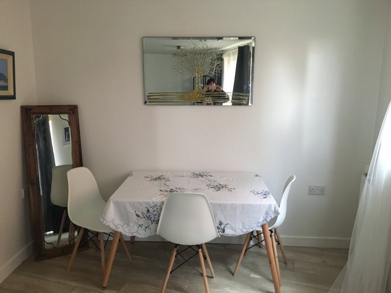 Room Summertown Road in Glasgow