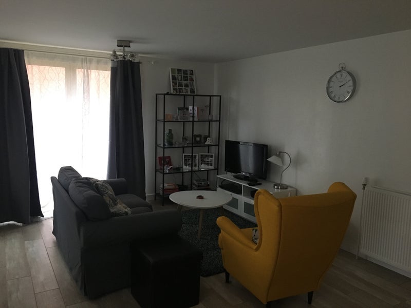 Room Summertown Road in Glasgow