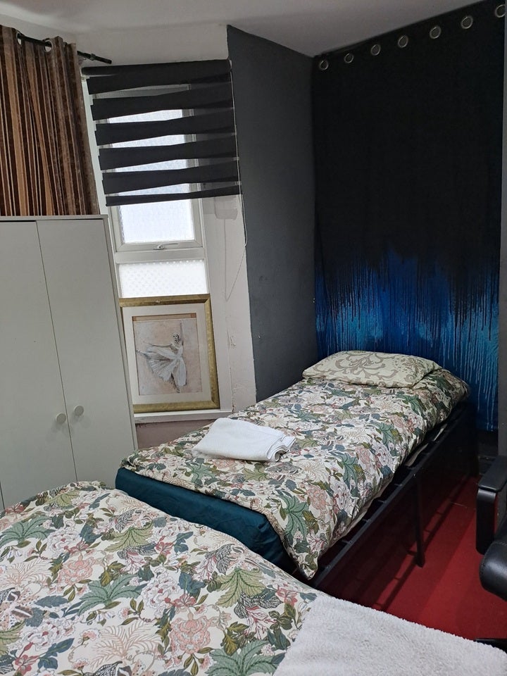 Room Frant Road in Greater London
