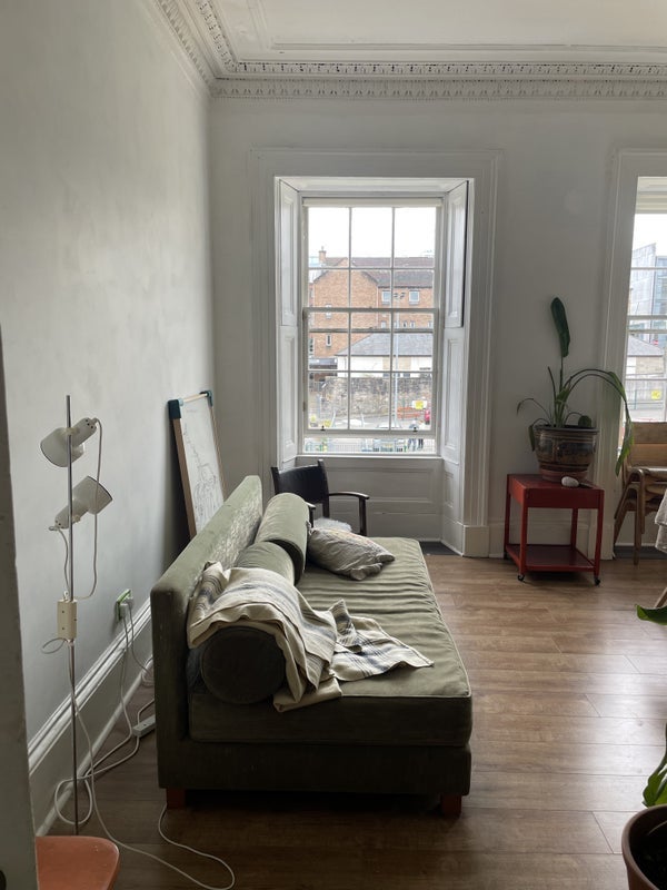 Room Buccleuch Street in Glasgow