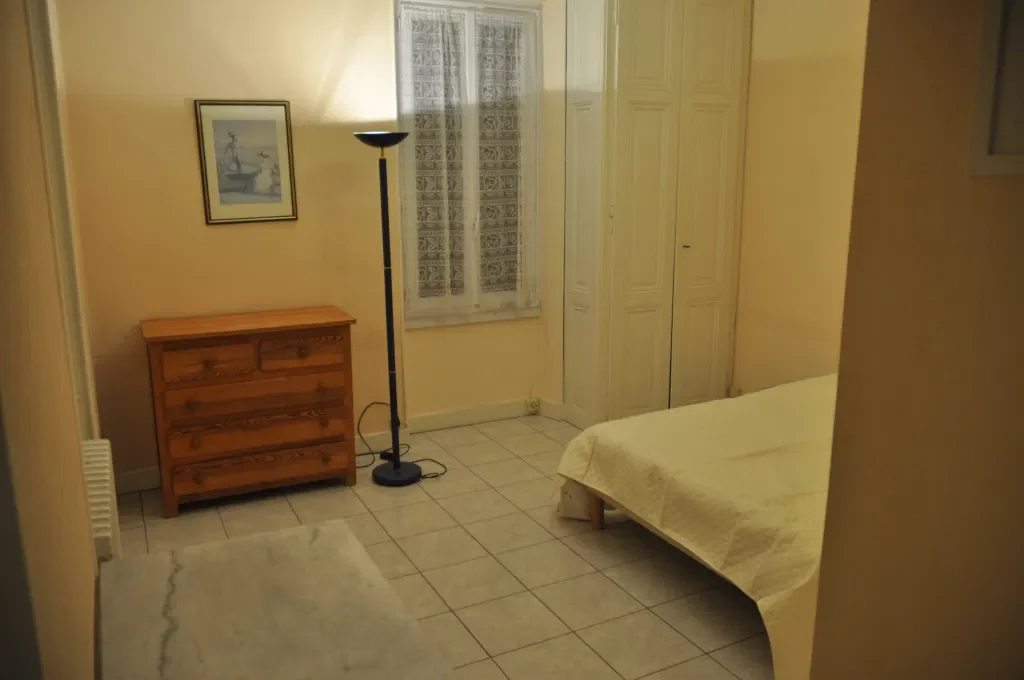 Maison Avenue des Grottes à Évian-les-Bains