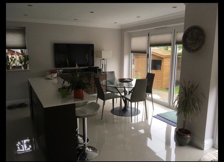 Room Red Lane in Elmbridge