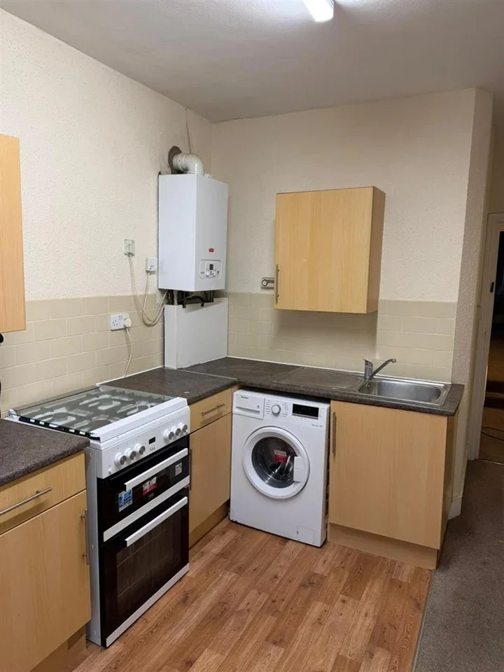 Flat Ranelagh Road in Greater London