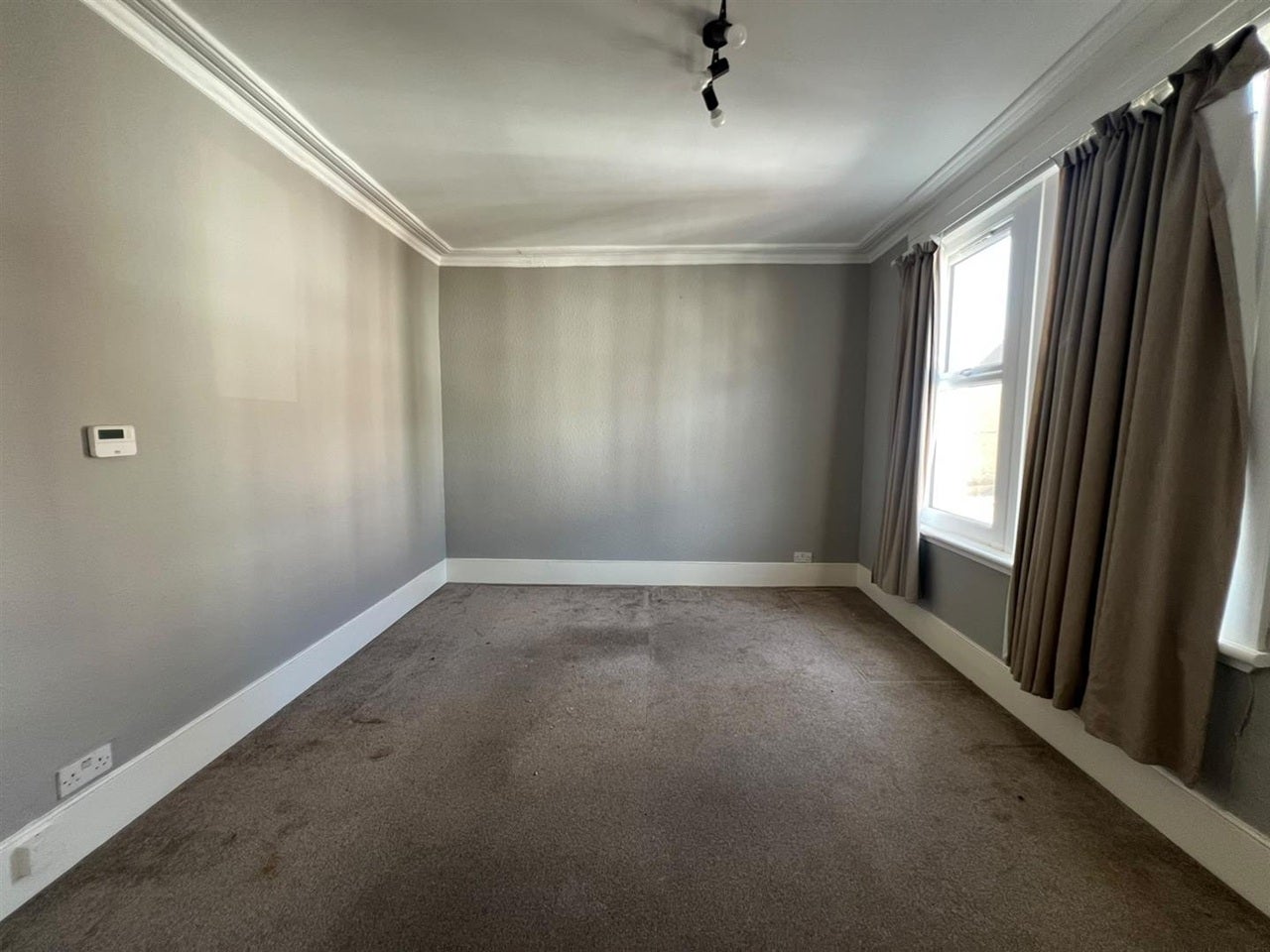 Flat Ranelagh Road in Greater London
