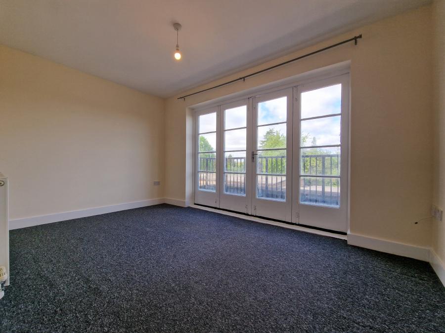 Flat Compton Road in Wolverhampton