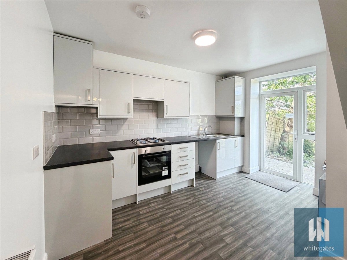 Flat Manchester Road in Kirklees
