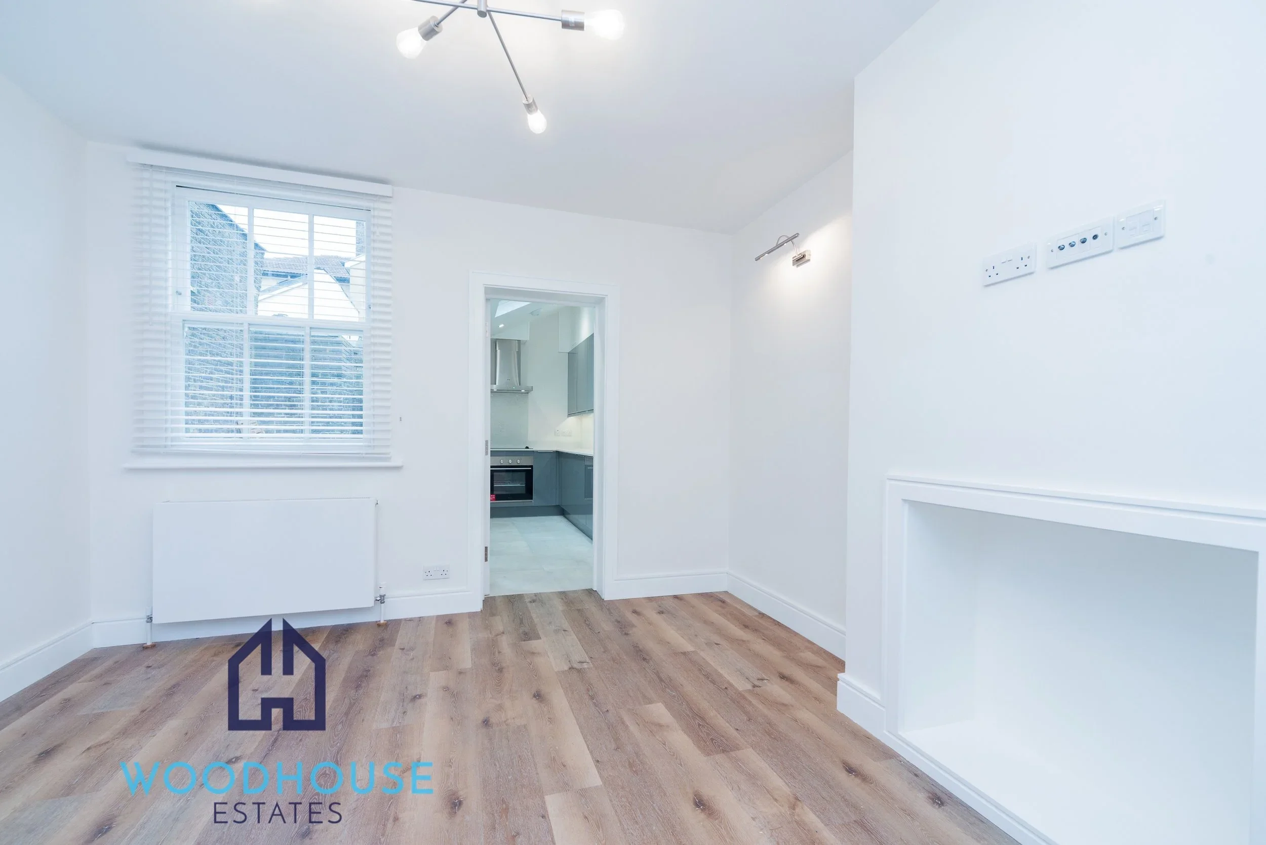 House Goodhall Street in Greater London