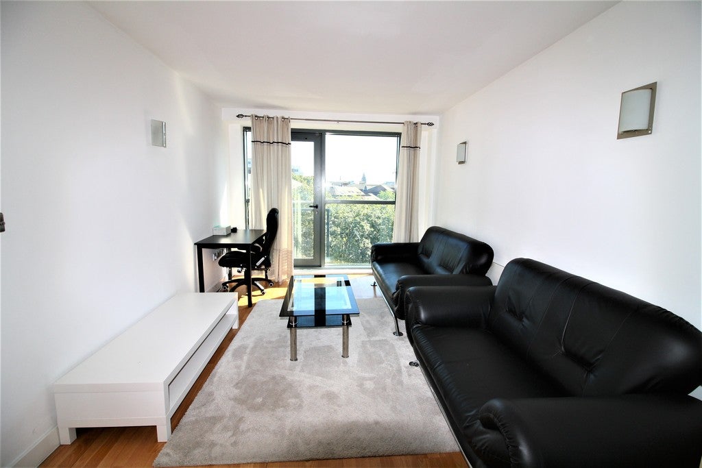 Flat Fitzwilliam Street in Sheffield