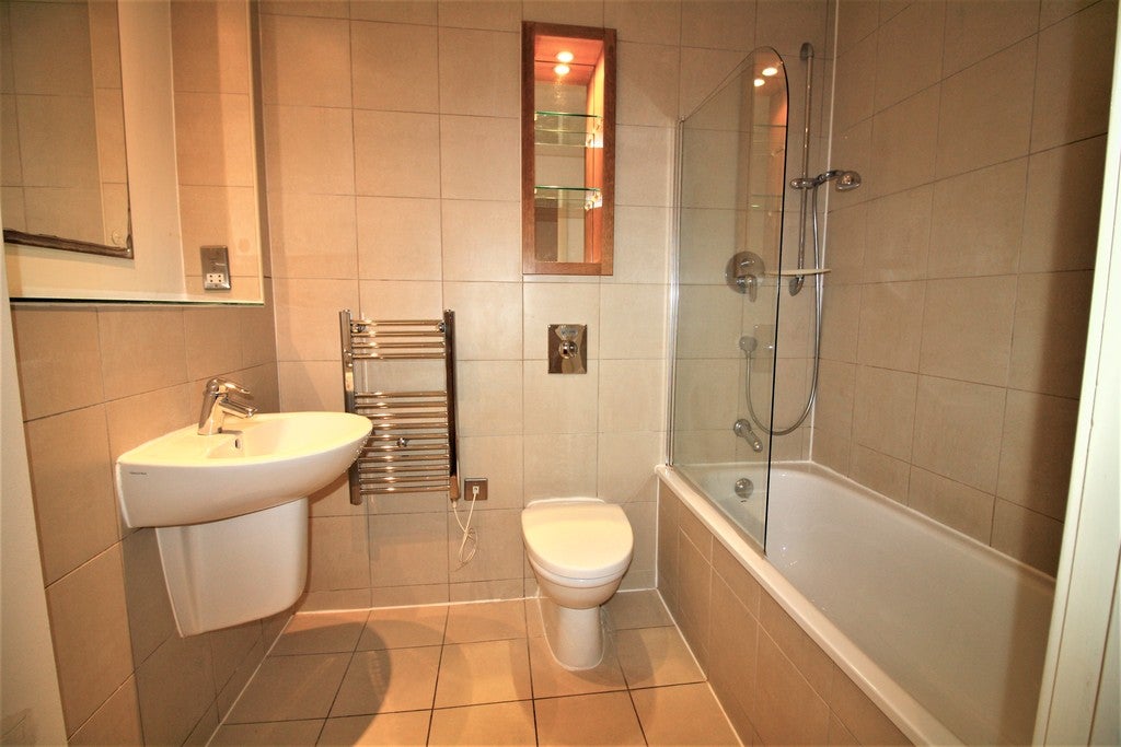 Flat Fitzwilliam Street in Sheffield